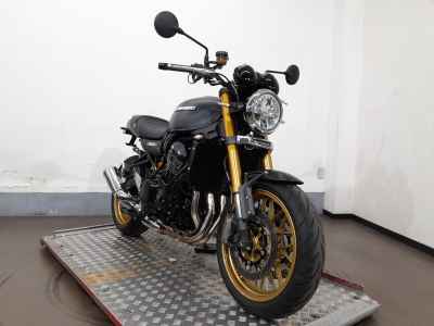 Kawasaki Z900RS SE 2025