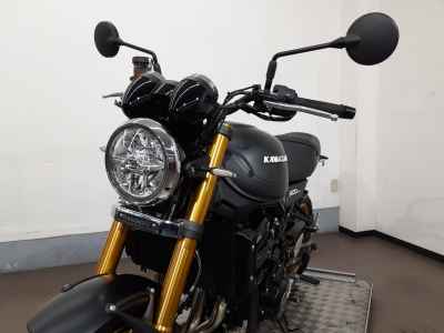 Kawasaki Z900RS SE 2025