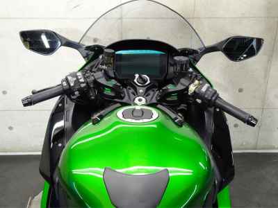 Kawasaki Ninja H2 SX 2022