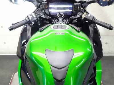 Kawasaki Ninja H2 SX 2022