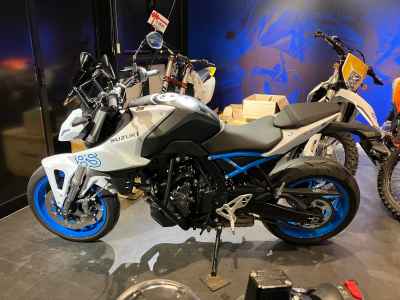 Suzuki GSX-8S 2023