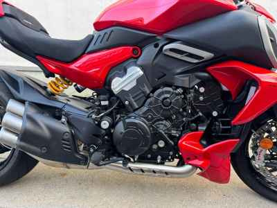 Ducati Diavel 2025