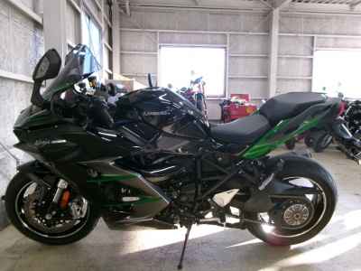 Kawasaki Ninja H2 SX 2024