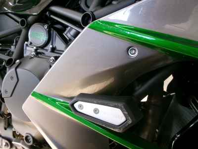 Kawasaki Ninja H2 SX 2024