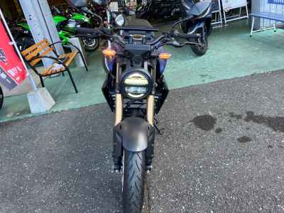Honda CB250R 2019
