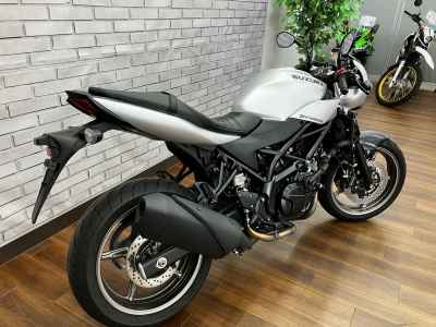 Suzuki SV650S 2023