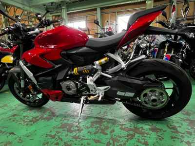 Ducati Streetfighter V2 2022