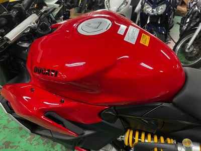 Ducati Streetfighter V2 2022