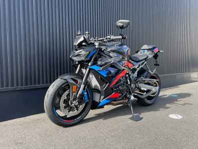 BMW M1000R 2025