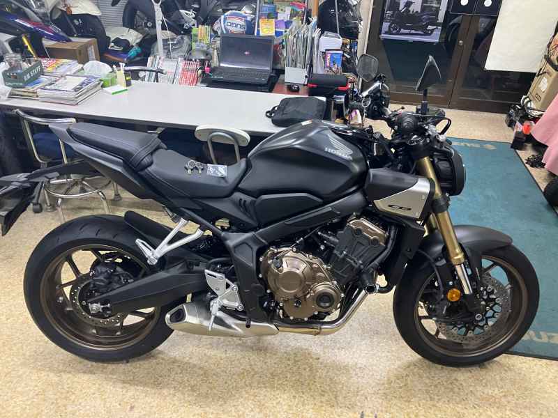 Honda CB650R 2025