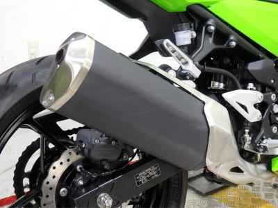 Kawasaki Ninja 400 KRT Edition 2024