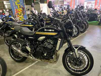 Kawasaki Z900RS 2021