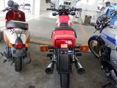 Suzuki GSX250E