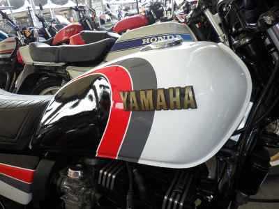 Yamaha XJ550