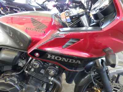 Honda CB400 Super Boldor 2017