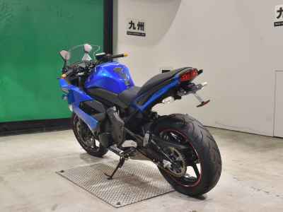 Kawasaki Ninja 400R 2013