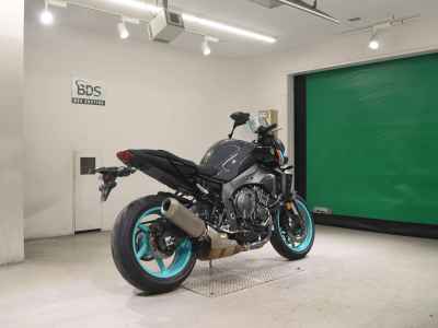 Yamaha MT-10 2025