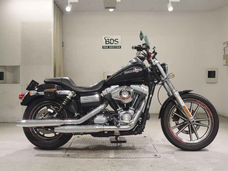 Harley-Davidson Super Glide FXDC1580 2013