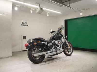 Harley-Davidson Super Glide FXDC1580 2013