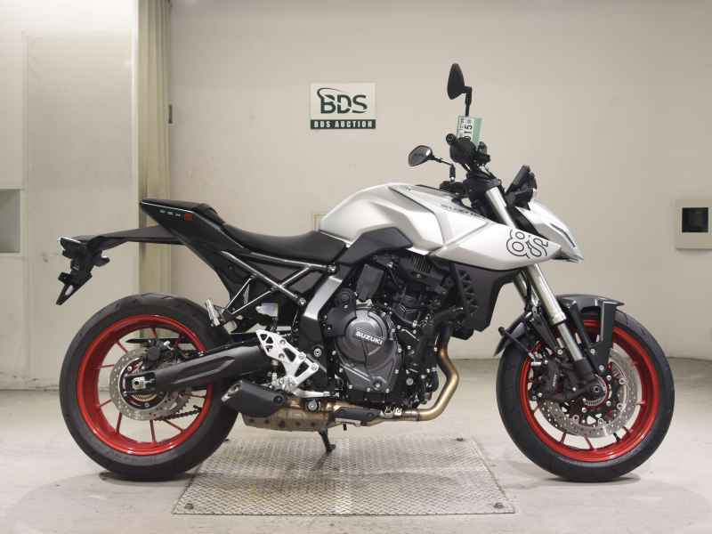 Suzuki GSX-8S 2025