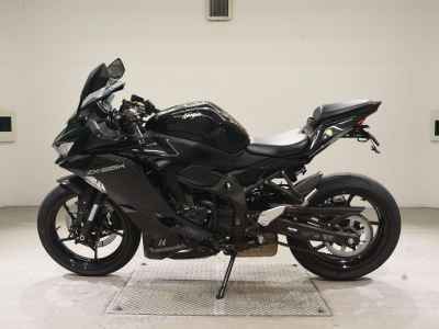 Kawasaki Ninja ZX-25R