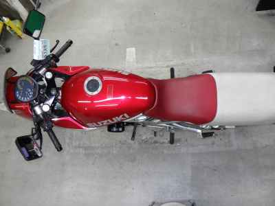 Suzuki GSX250S Katana