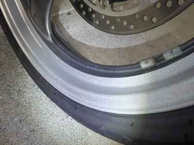 Suzuki GSX250S Katana