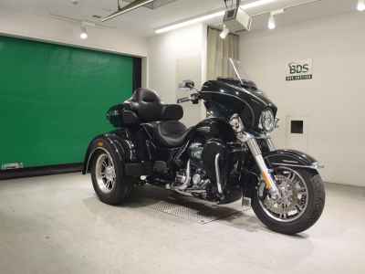 Harley-Davidson Electra Glide FLHTCU1750 Trike 2017