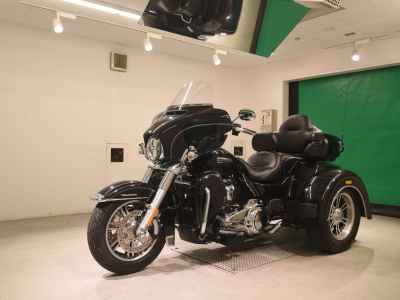 Harley-Davidson Electra Glide FLHTCU1750 Trike 2017