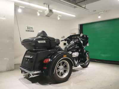 Harley-Davidson Electra Glide FLHTCU1750 Trike 2017