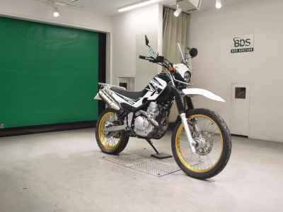Yamaha XT250 Serow 2016