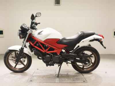 Honda VTR250 2015