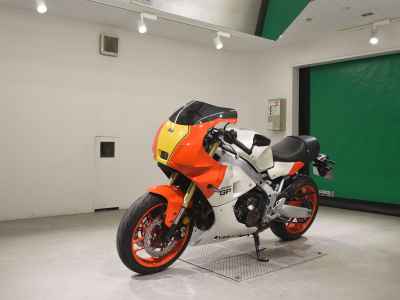 Yamaha XSR900 GP 2024