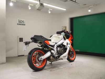 Yamaha XSR900 GP 2024