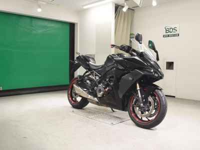 Suzuki GSX-S1000GT 2022