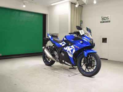 Suzuki GSX250R