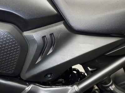 Honda CB650R 2023