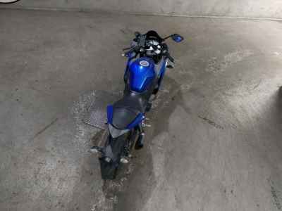 Yamaha YZF-R25 2016