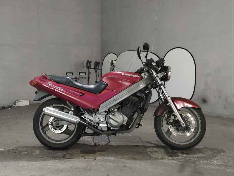Kawasaki ZZR250