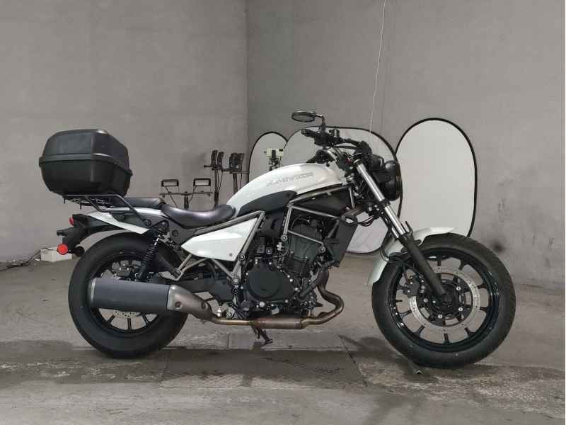 Kawasaki Eliminator 400 2023