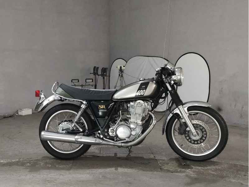 Yamaha SR400 2017