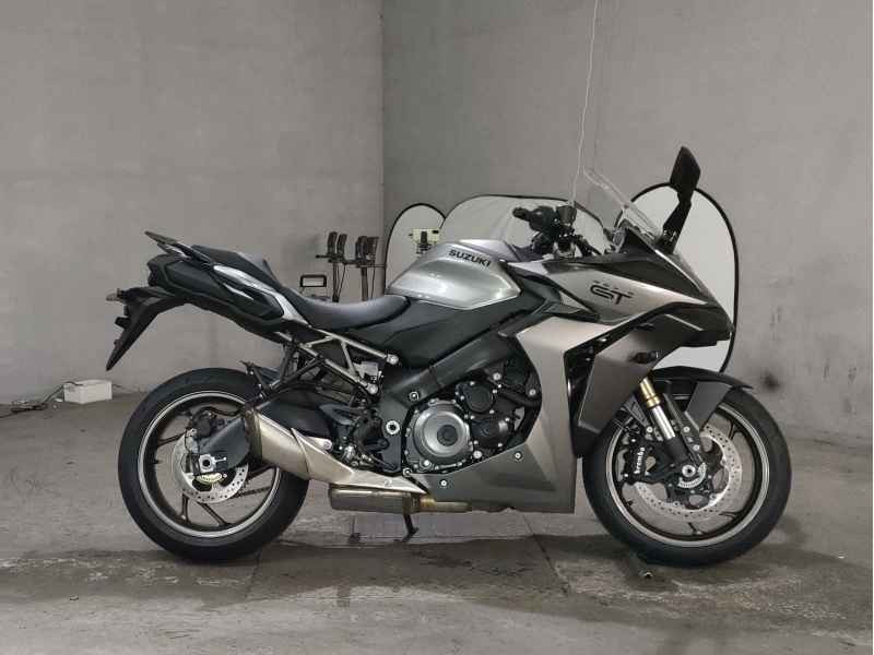 Suzuki GSX-S1000GT 2025