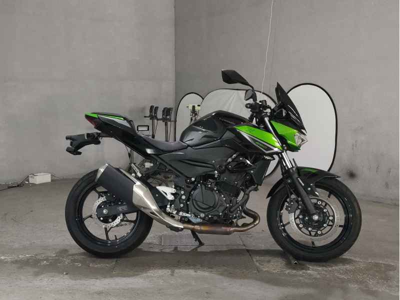 Kawasaki Z250