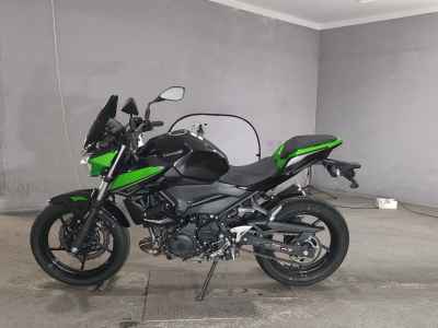 Kawasaki Z250