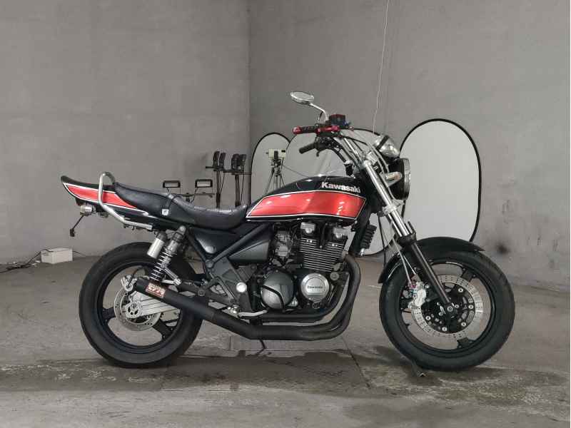 Kawasaki Zephyr 400 2005