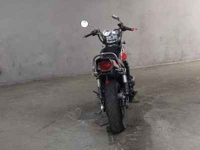 Kawasaki Zephyr 400 2005