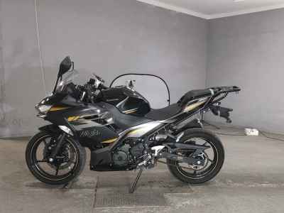 Kawasaki Ninja 400 2022