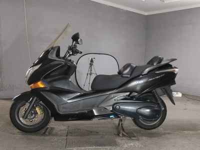 Honda Silver Wing 400GT 2009