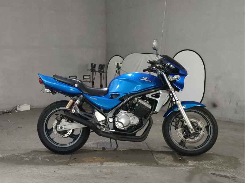 Kawasaki Balius ZR250