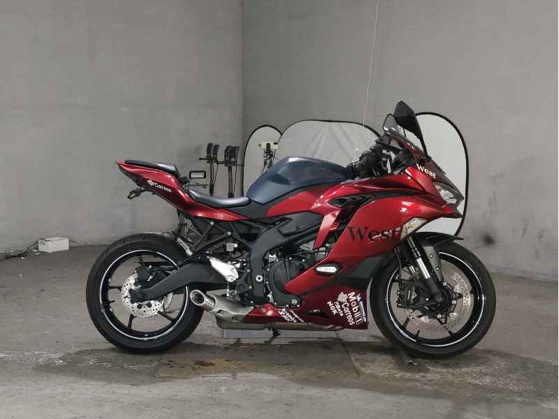 Kawasaki Ninja ZX-25R KRT Edition